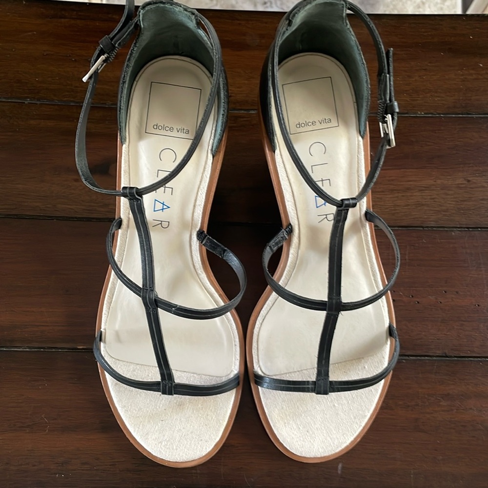 Dolce Vita Wedge Strappy Sandals Size 9